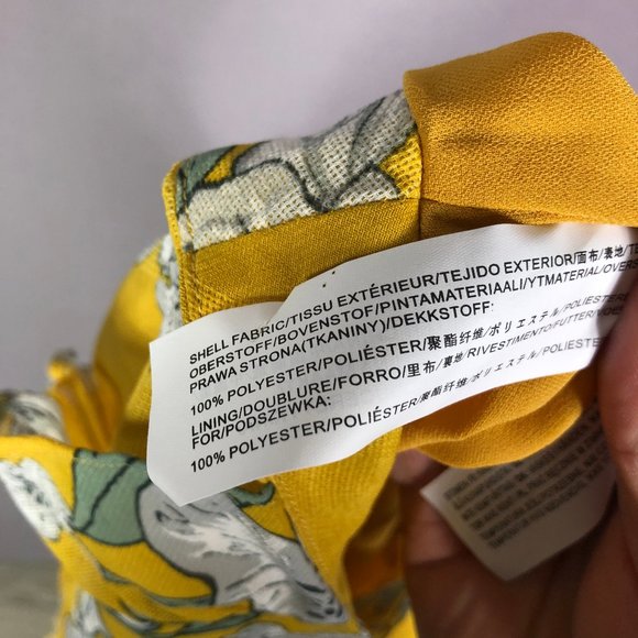 Chriselle x J.O.A. Floral Ruffle Front High Waist Short Size Small - Picture 8 of 9